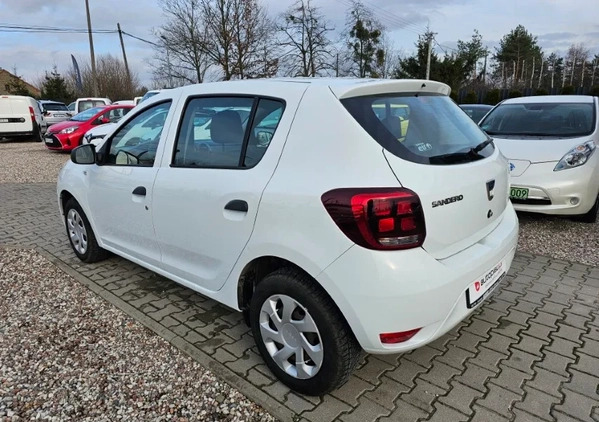 Dacia Sandero cena 36900 przebieg: 95000, rok produkcji 2018 z Brzeg Dolny małe 79